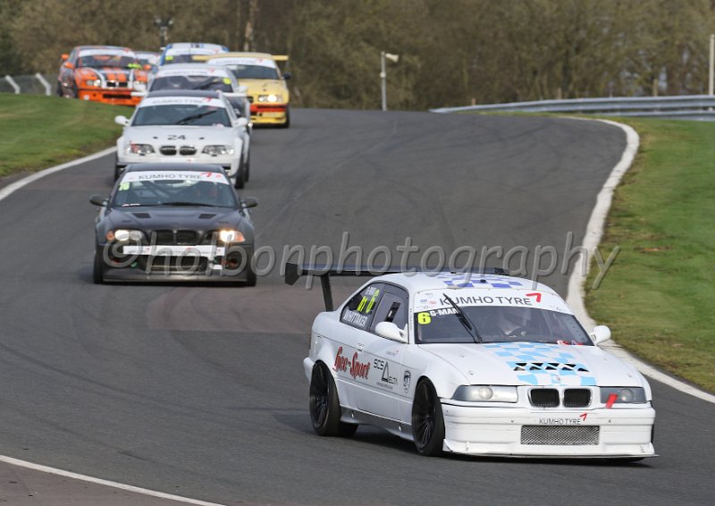 Kumho 1422.jpg