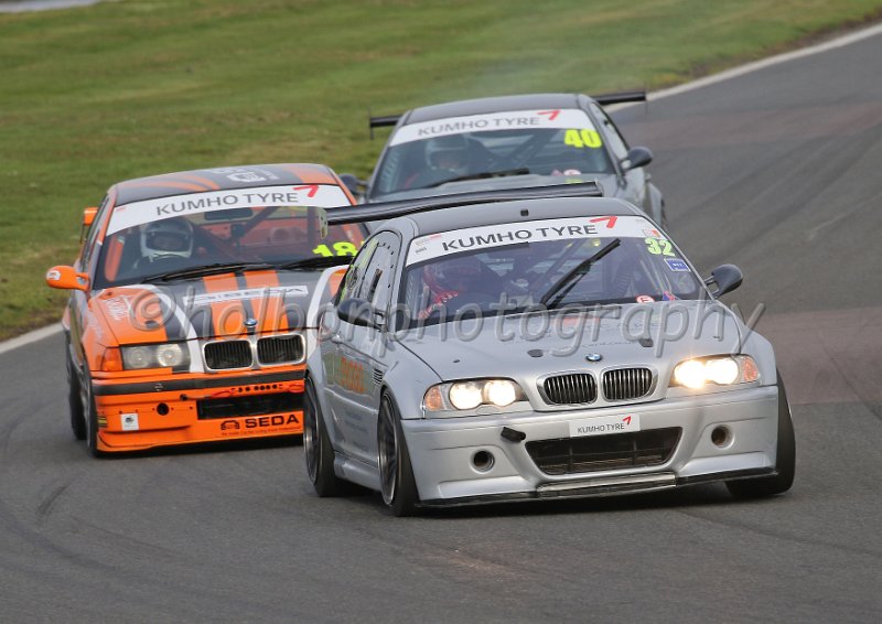 Kumho BMW 1443.jpg